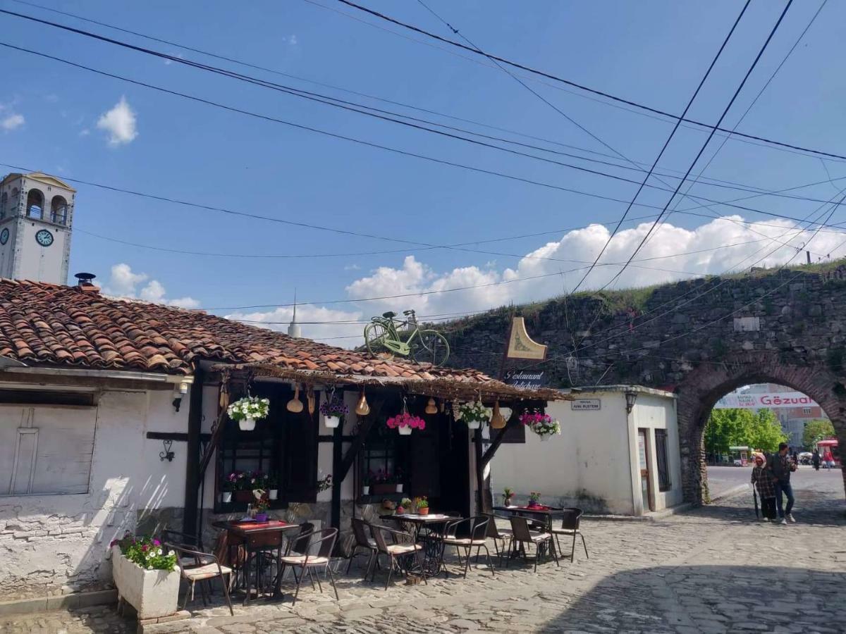 Private Apartment Elbasan Historic Center 외부 사진